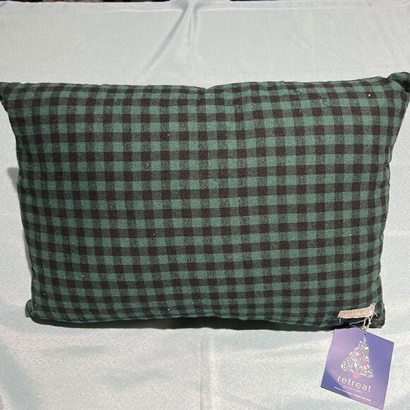 Buffalo Plaid Christmas Holiday Believe Lumbar Pillows - Picture 5 of 7